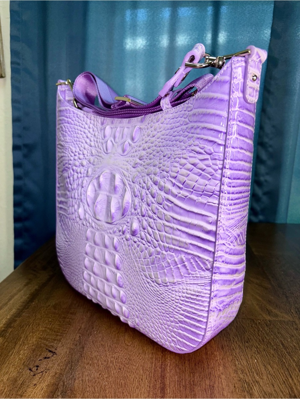Brahmin EUC Leia - Gentle Lavender - Pastel- Back Eye - Pearl Shimmer - Like New - Picture 14 of 16